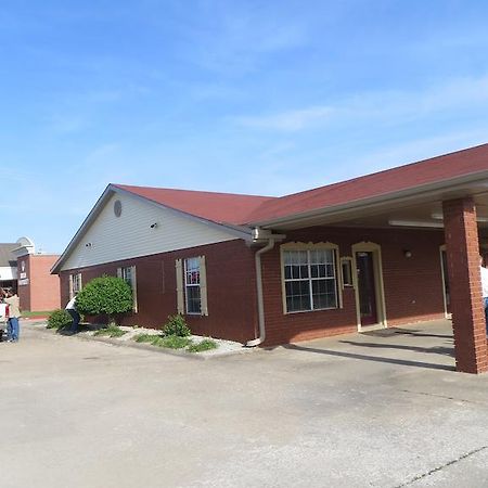 Regency 7 Rogers Motel Kültér fotó